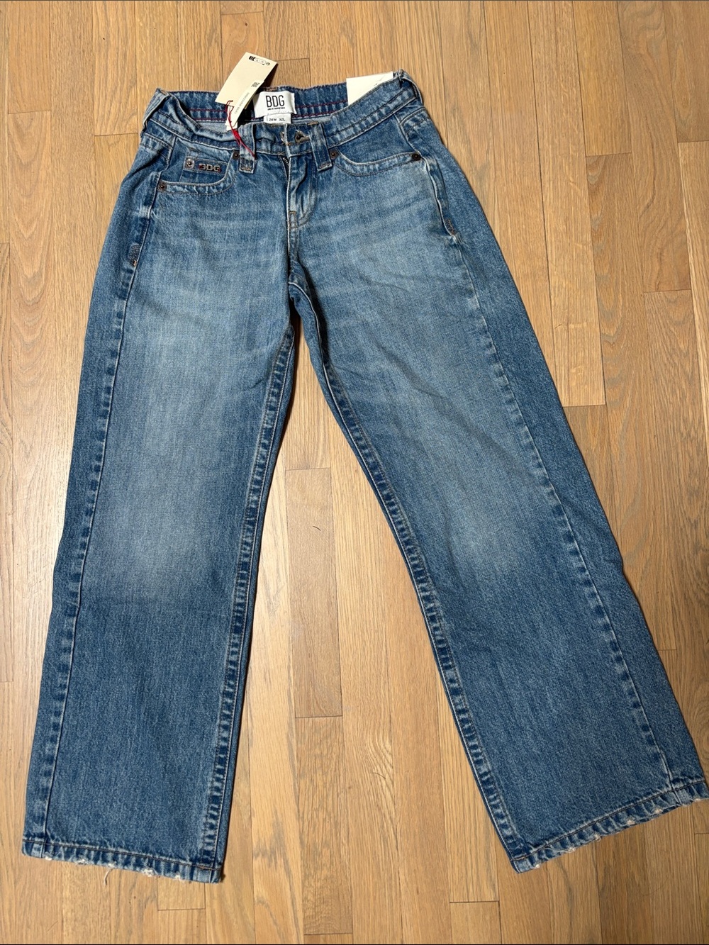 BDG Size 24 Women's Straight Leg Jeans in Medium Blue Wash
